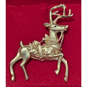 Vintage Gold Tone Reindeer Christmas Brooch Pin 3" Holiday Jewelry Unmarked